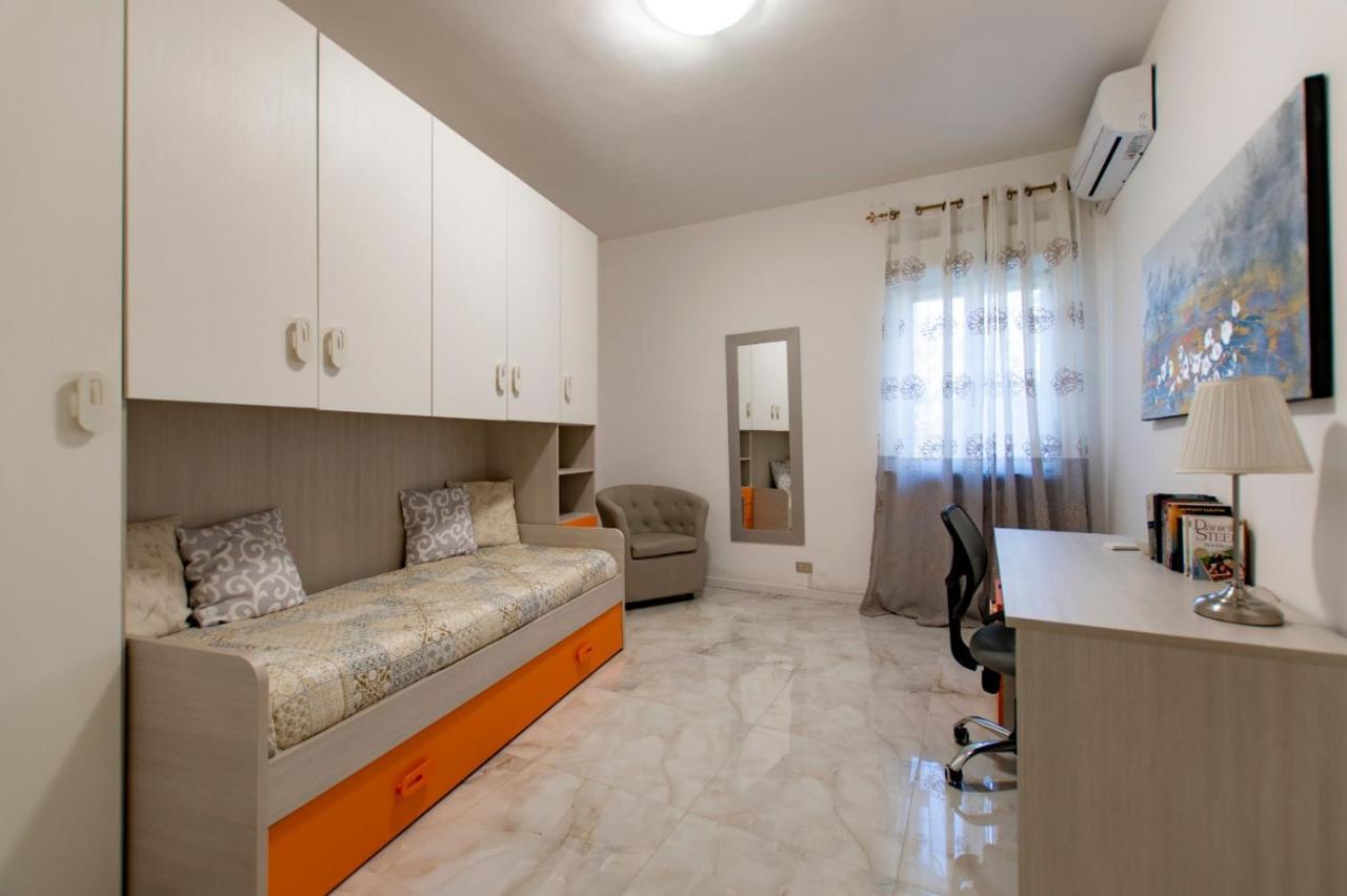 Apartamento MADRIGIO... a casa propria Casamassima Exterior foto